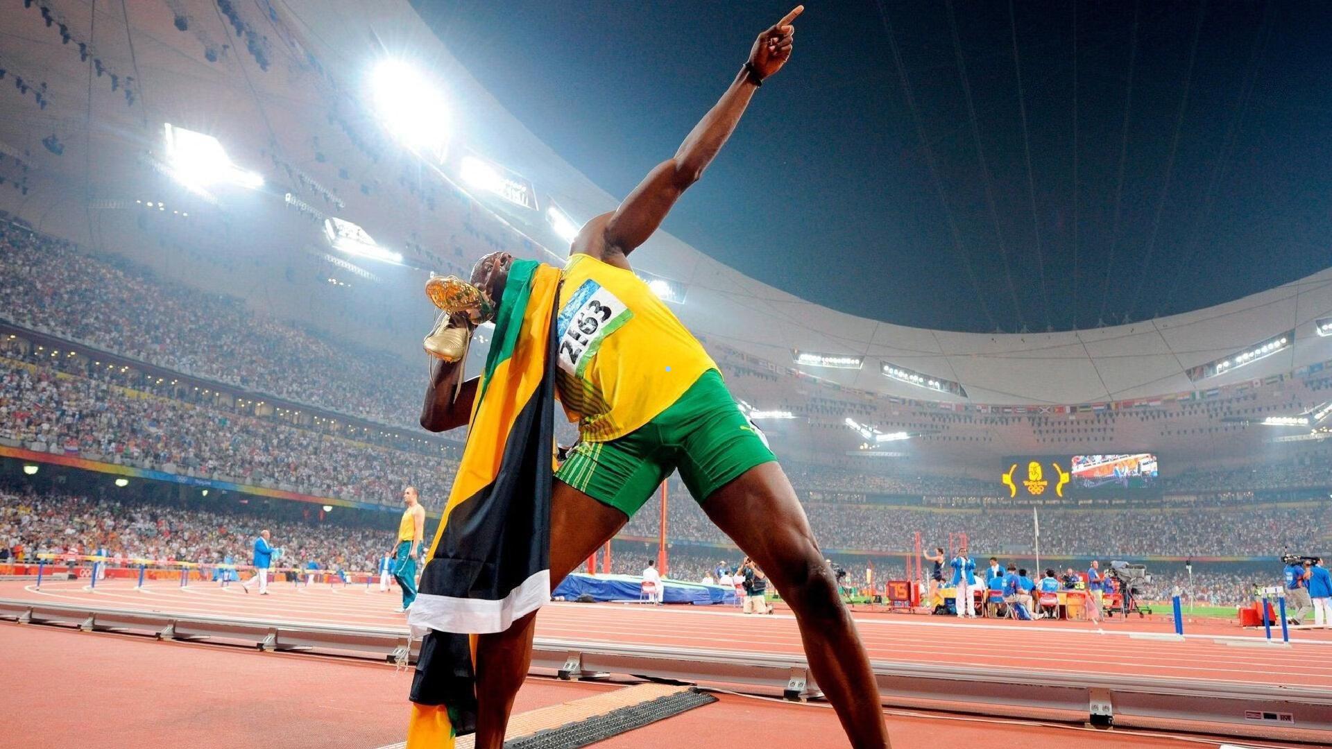 比詹-罗宾逊狂飙179码摧毁防线，当选国联第17周最佳进攻球员